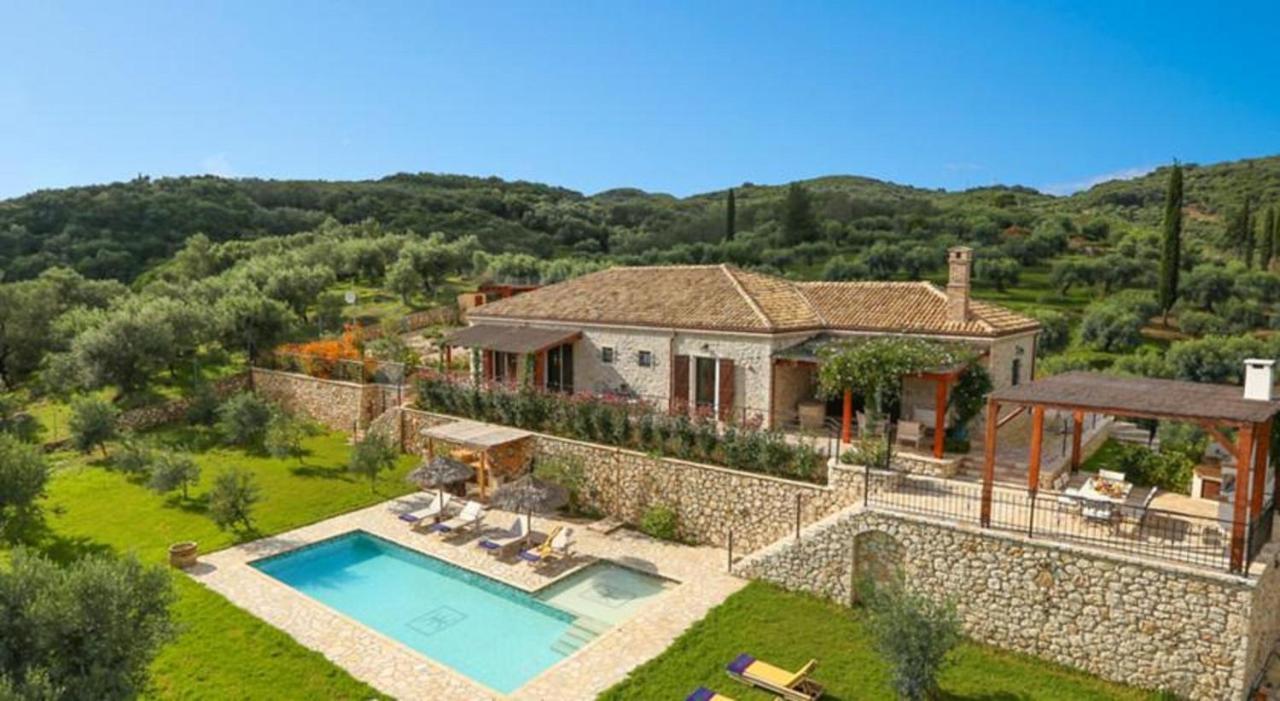 Villa Traditional Fioretta *