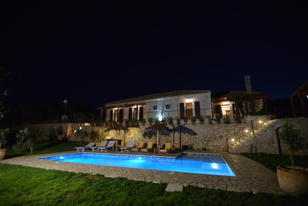 Traditional Fioretta Villa *
